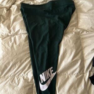 Nike leggings